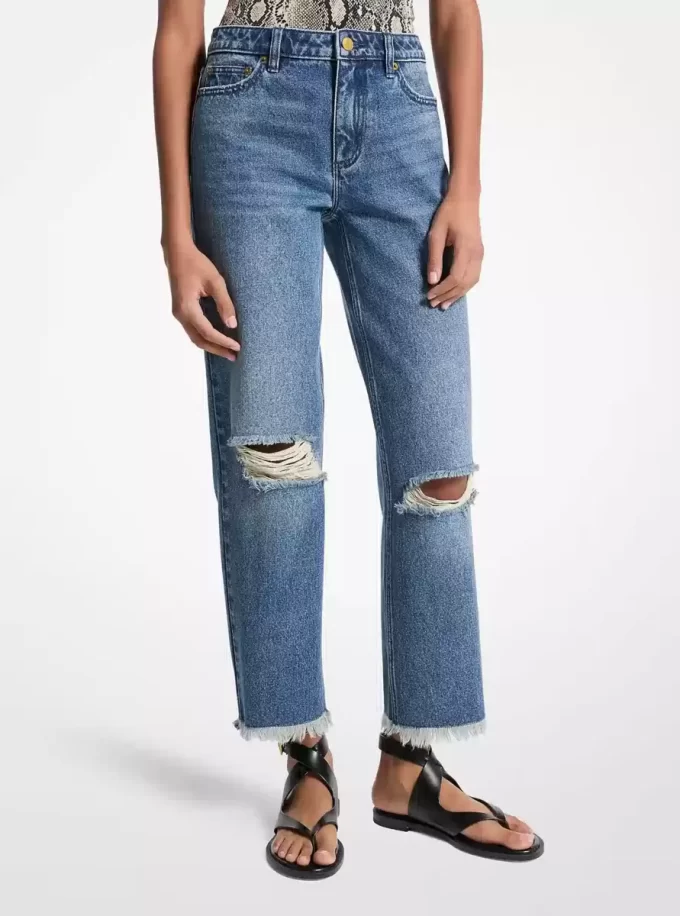 Blugi din denim uzați