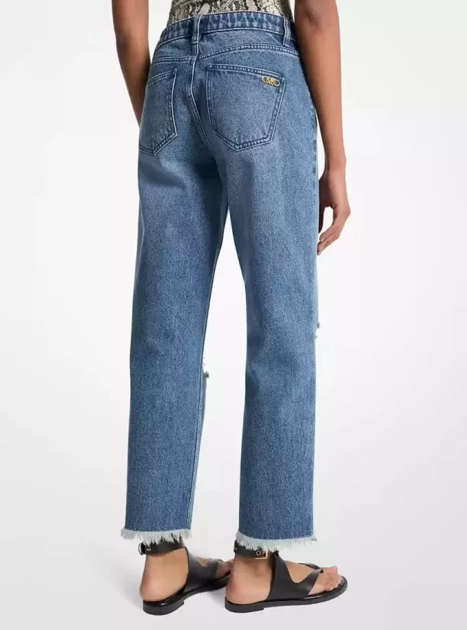 Blugi din denim uzați