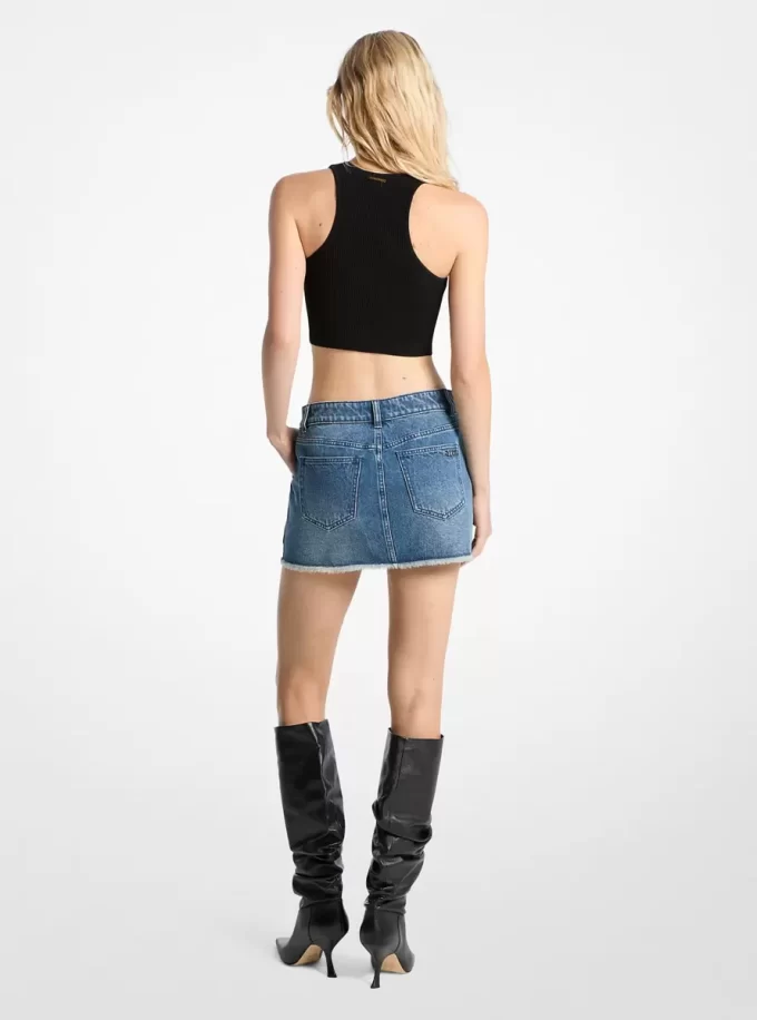 Fustă mini din denim zdrențuită Fustă mini din denim zdrențuită
