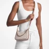 Geantă crossbody convertibilă cu logo Jet Set Signature Geantă crossbody convertibilă cu logo Jet Set Signature