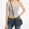 Geantă crossbody convertibilă medie cu logo Signature Geantă crossbody convertibilă medie cu logo Signature