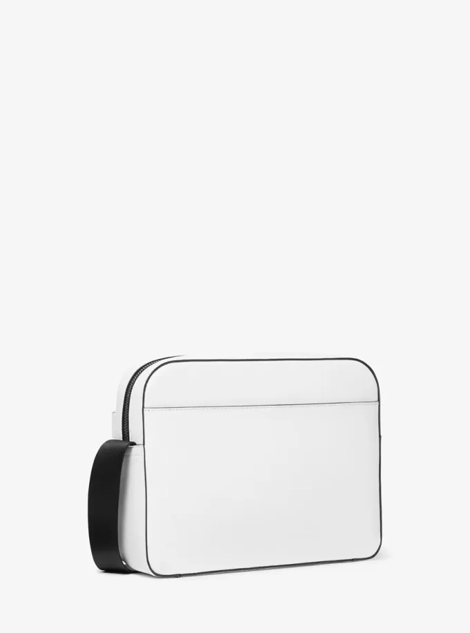 Geantă crossbody Cooper din piele Saffiano Geantă crossbody Cooper din piele Saffiano
