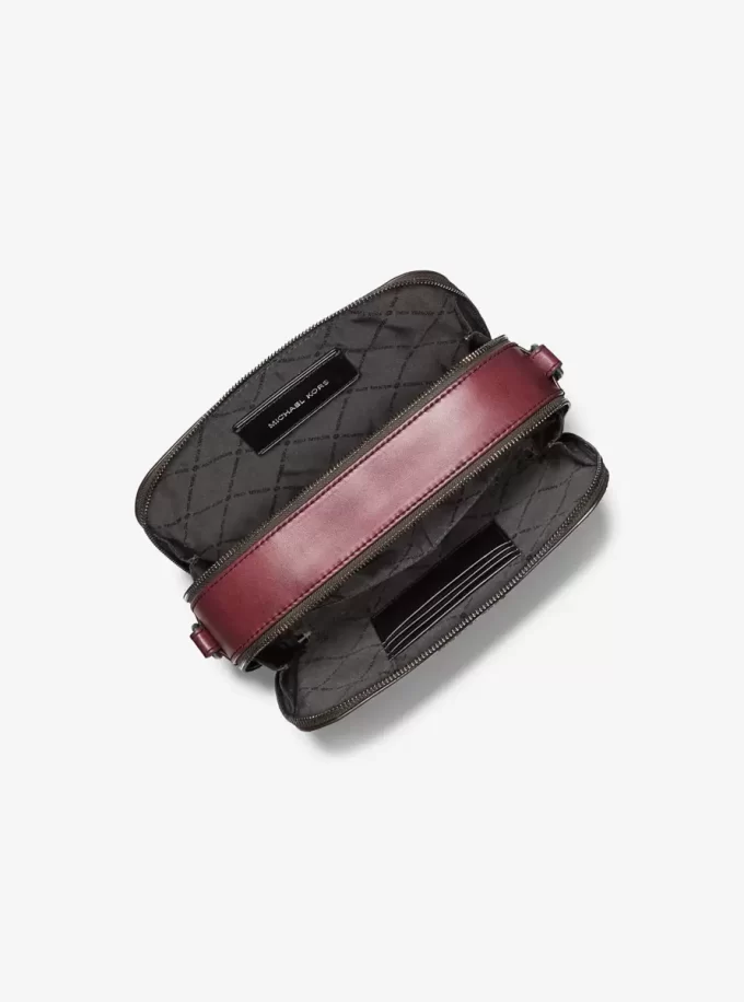 Geantă crossbody din piele lustruită cu logo Hudson în relief