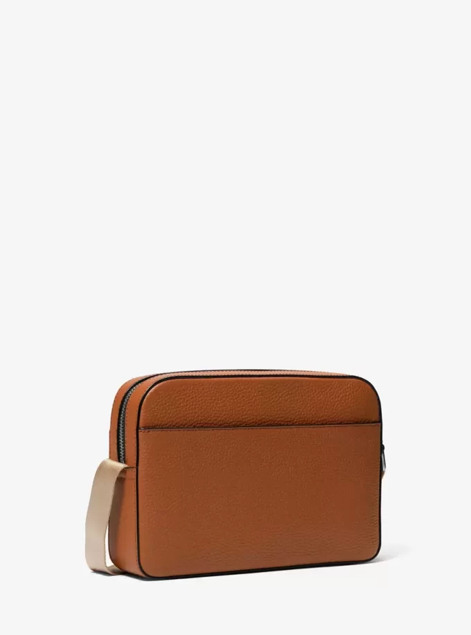 Geantă crossbody Hudson din piele granulată