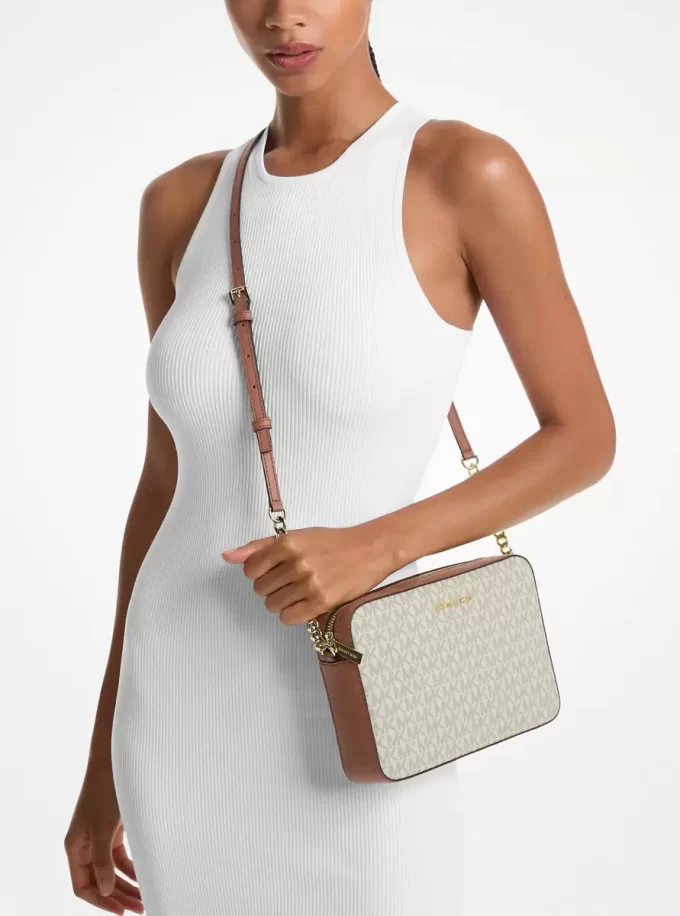 Geantă crossbody Jet Set mare cu logo imprimat Geantă crossbody Jet Set mare cu logo imprimat