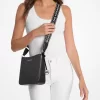 Geantă crossbody Jet Set mică cu logo Geantă crossbody Jet Set mică cu logo
