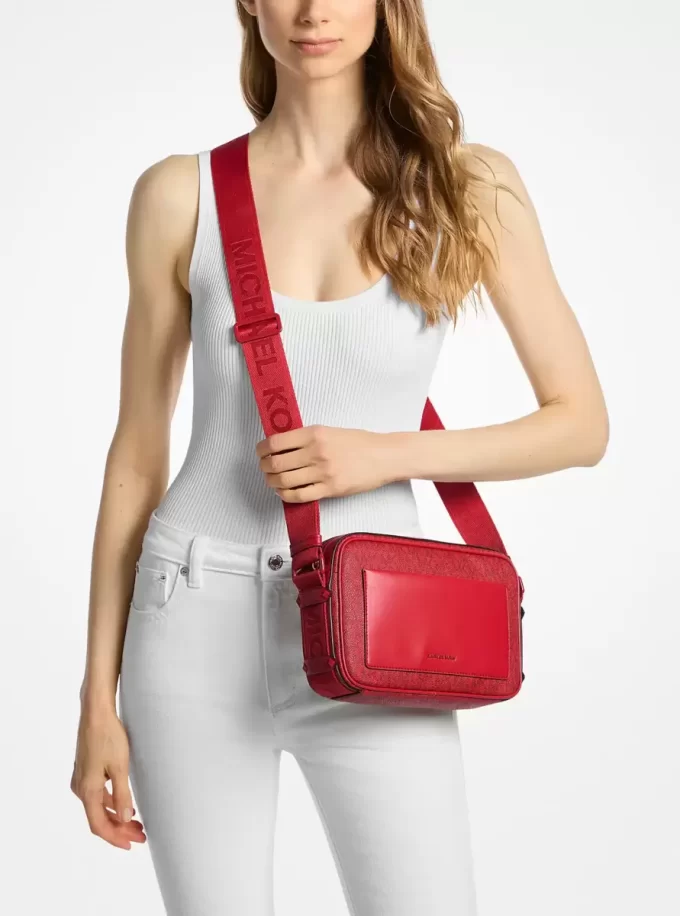 Geantă crossbody Maeve cu logo-ul semnăturii mari