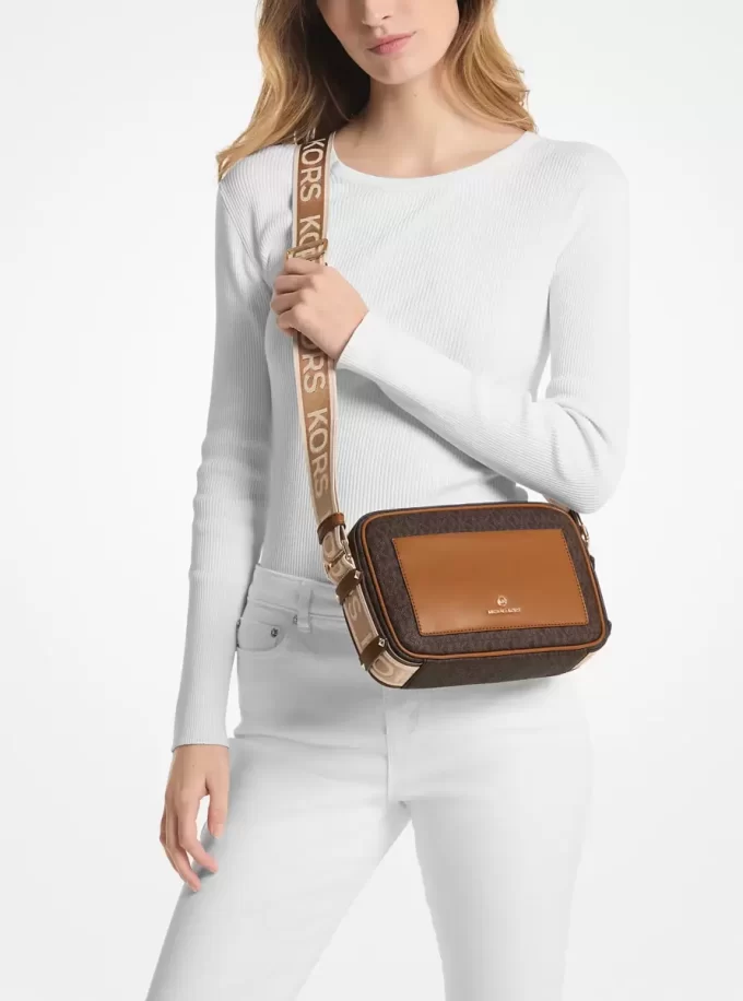 Geantă crossbody Maeve Large Signature