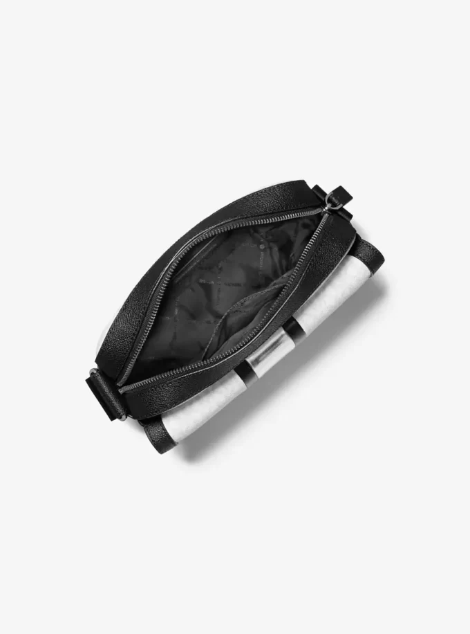 Geantă crossbody medie Cooper Signature Logo cu dungi pentru cameră Geantă crossbody medie Cooper Signature Logo cu dungi pentru cameră