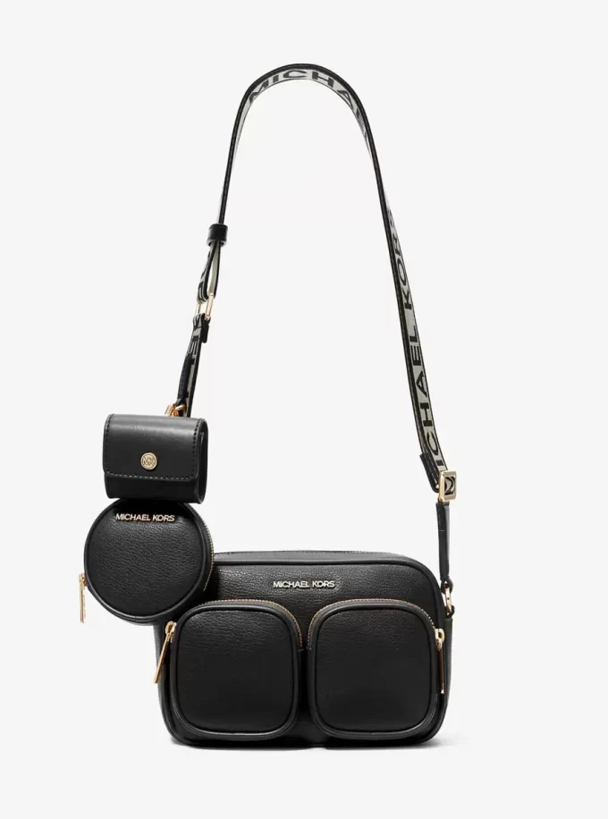 Geantă crossbody medie Jet Set din piele cu husă pentru Apple Airpods Pro®