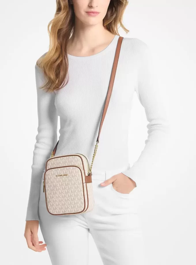 Geantă crossbody medie Jet Set Travel cu logo Geantă crossbody medie Jet Set Travel cu logo