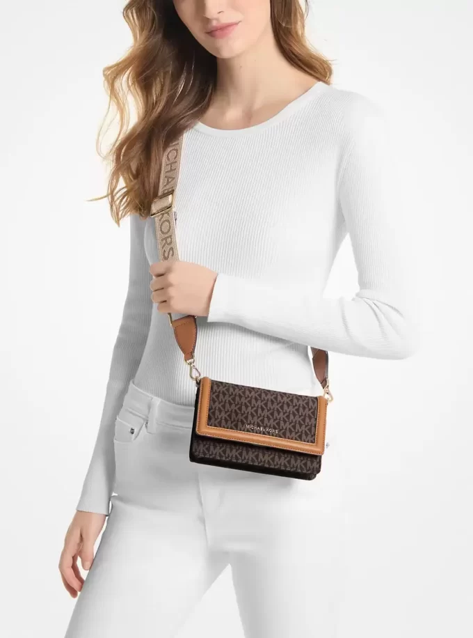 Geantă crossbody mică Jet Set cu imprimeu logo-ul țesut pentru smartphone