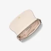 Geantă crossbody Mila cu imprimeu șarpe mic în relief Geantă crossbody Mila cu imprimeu șarpe mic în relief