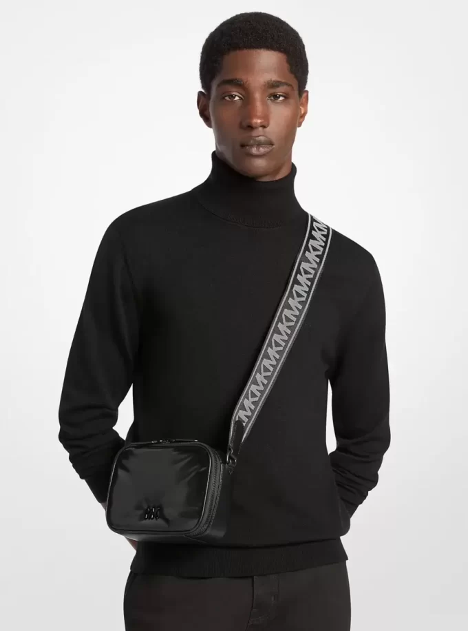 Geantă crossbody pufoasă Brooklyn