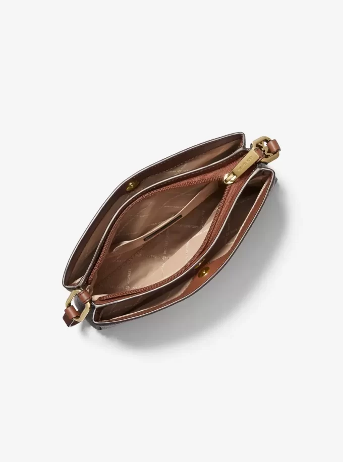 Geantă crossbody Trisha medie cu logo Geantă crossbody Trisha medie cu logo