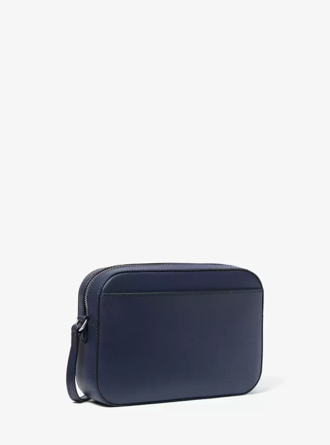 Geantă mare Jet Set din piele Saffiano crossbody Geantă mare Jet Set din piele Saffiano crossbody