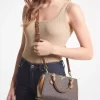 Geantă mică crossbody cu logo Marilyn Geantă mică crossbody cu logo Marilyn