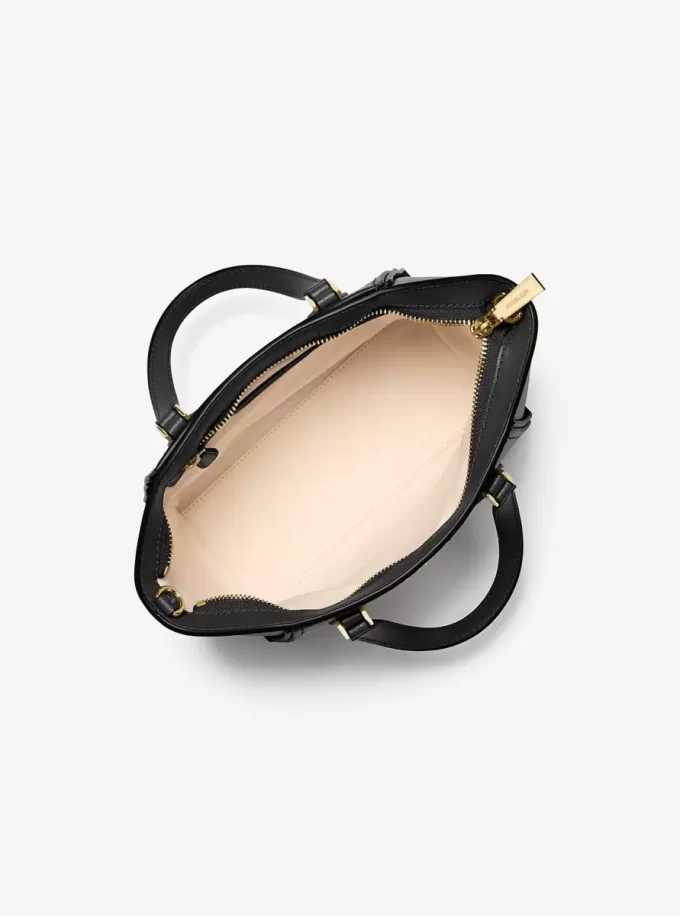 Geantă mică de piele Taryn, convertibilă, tip crossbody Geantă mică de piele Taryn, convertibilă, tip crossbody