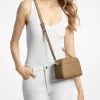 Geantă mică Jet Set Signature Logo Crossbody pentru cameră Geantă mică Jet Set Signature Logo Crossbody pentru cameră