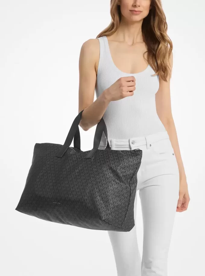 Geantă tote reversibilă pliabilă Tanner, cu logo-ul imprimat, de mari dimensiuni Geantă tote reversibilă pliabilă Tanner, cu logo-ul imprimat, de mari dimensiuni