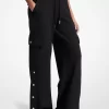 Pantaloni cargo cu croi larg și crep elastic Pantaloni cargo cu croi larg și crep elastic