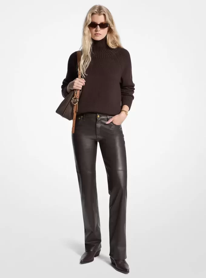 Pantaloni din piele cu picior drept Pantaloni din piele cu picior drept