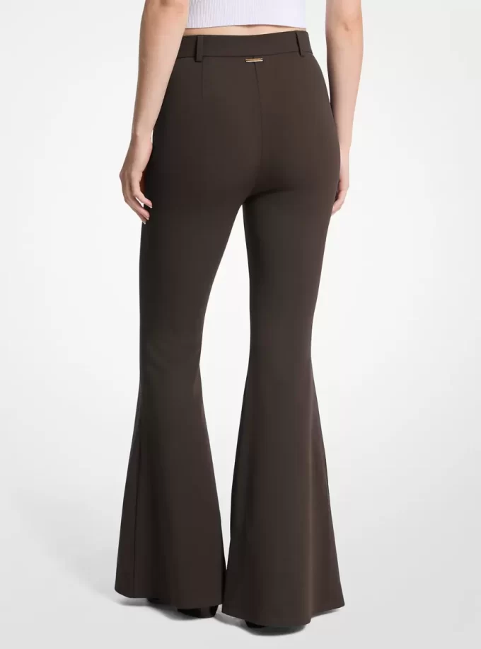 Pantaloni evazați din crep elastic Pantaloni evazați din crep elastic