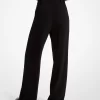 Pantaloni largi din crep Pantaloni largi din crep
