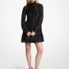 Rochie cu guler lung și croială din jacquard cu clipsuri metalice Rochie cu guler lung și croială din jacquard cu clipsuri metalice