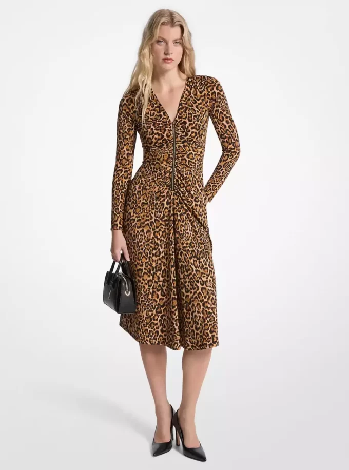 Rochie din jerseu mat cu imprimeu leopard și pliuri