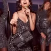 Rochie lejeră din viscoză elastică cu paiete și model șarpe Rochie lejeră din viscoză elastică cu paiete și model șarpe