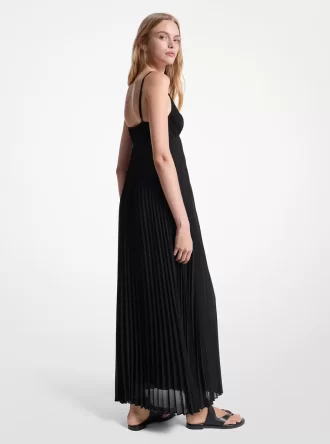 Rochie maxi plisată din Georgette