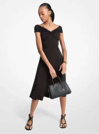 Rochie midi din viscoză elastică, cu umeri goi