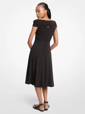 Rochie midi din viscoză elastică, cu umeri goi