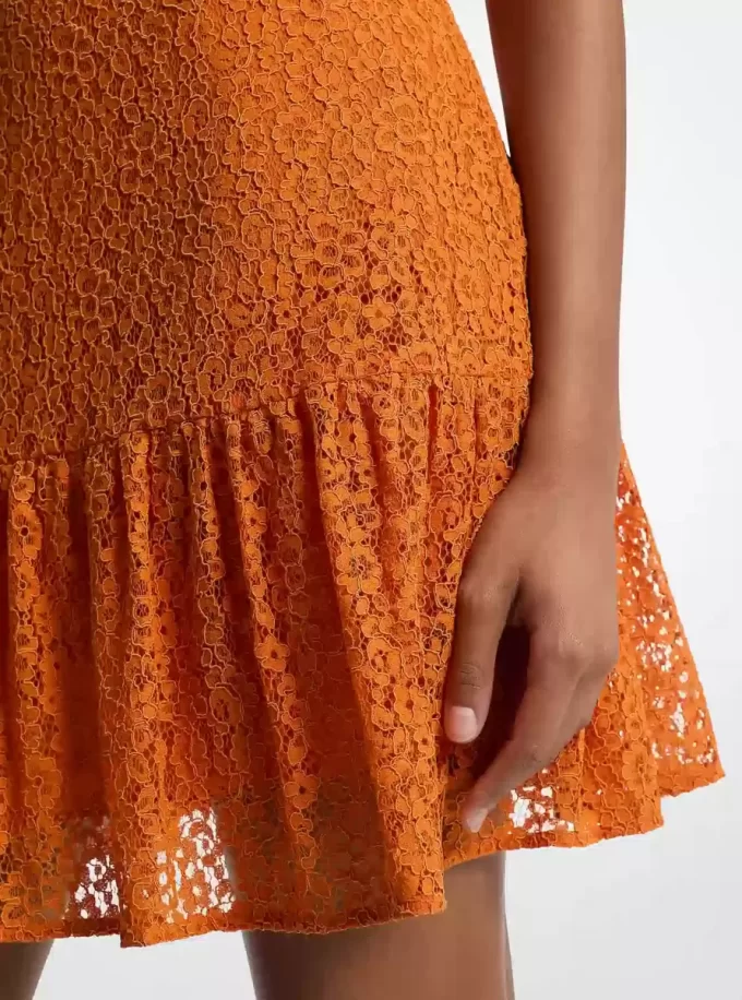 Rochie mini cu imprimeu floral și dantelă Rochie mini cu imprimeu floral și dantelă