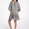 Rochie mini cu volane din georgette și imprimeu șarpe Rochie mini cu volane din georgette și imprimeu șarpe