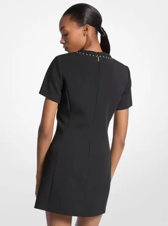 Rochie scurtă din crep elastic cu ținte