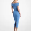 Rochie tricotată elastică, cu umeri goi Rochie tricotată elastică, cu umeri goi