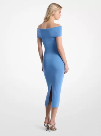 Rochie tricotată elastică, cu umeri goi