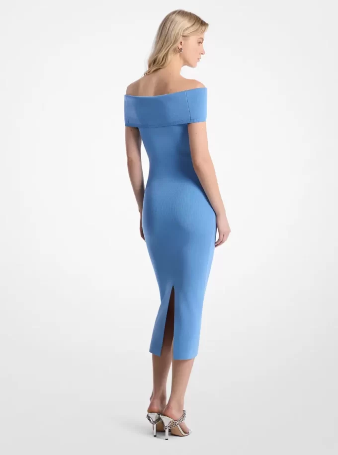 Rochie tricotată elastică, cu umeri goi Rochie tricotată elastică, cu umeri goi