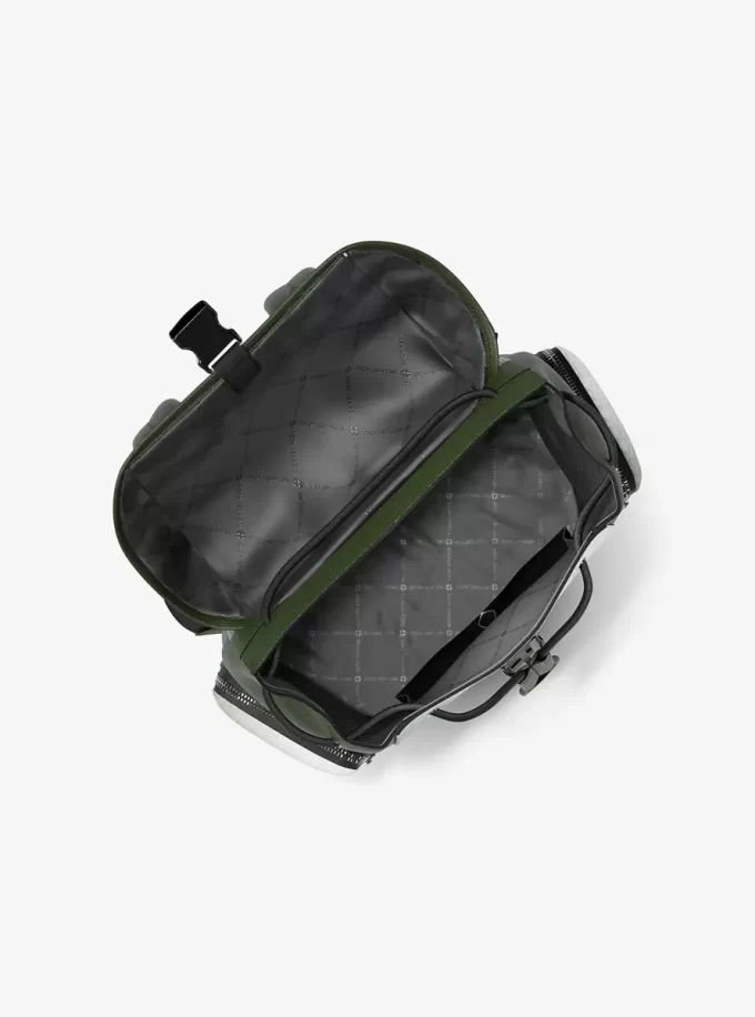 Rucsac Cooper Mediu cu Logo Ombré și Model Urban Rucsac Cooper Mediu cu Logo Ombré și Model Urban
