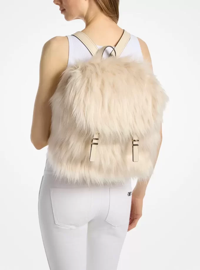 Rucsac Quinn Mediu din Blană Artificială Rucsac Quinn Mediu din Blană Artificială