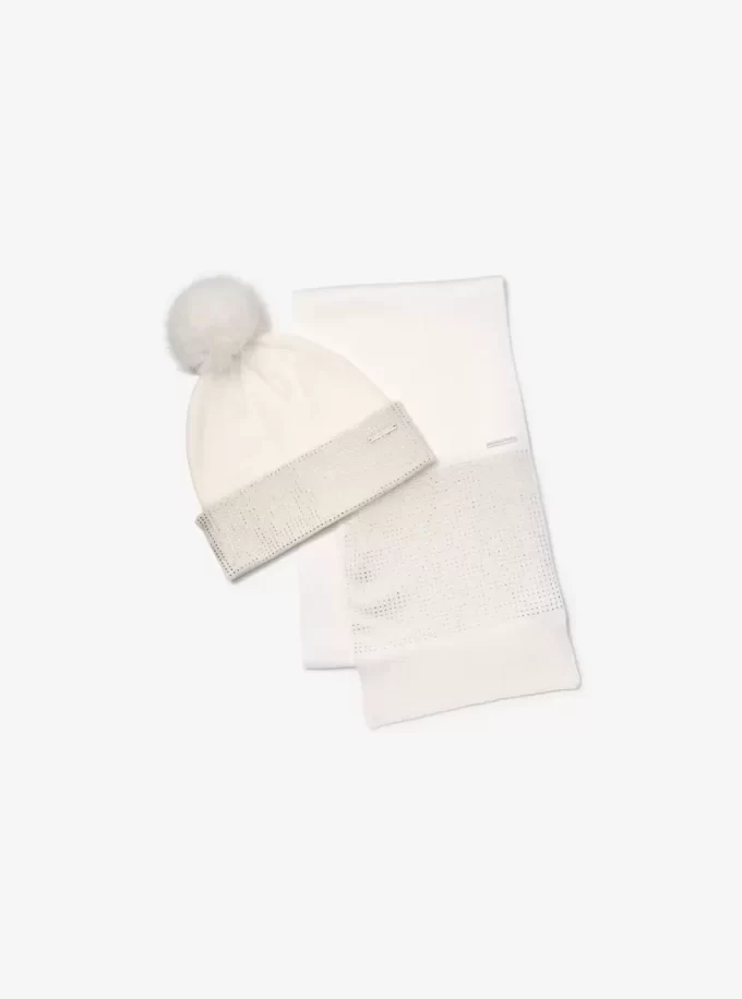 Set căciulă și eșarfă tricotate cu ornament