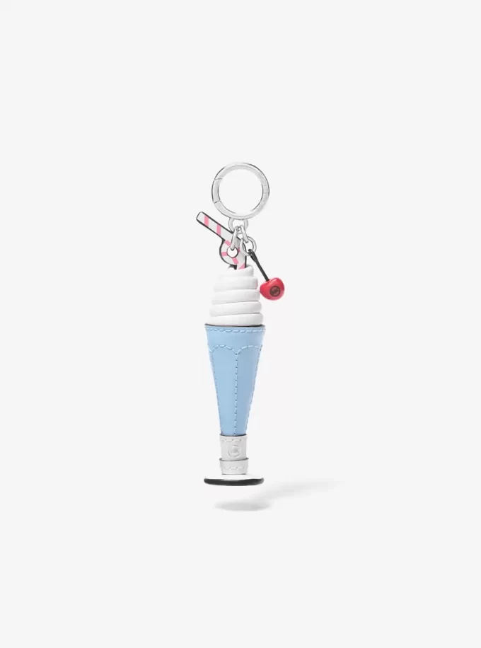 Talisman pentru geantă cu milkshake Talisman pentru geantă cu milkshake