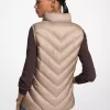 Vestă pliabilă din nailon cu imprimeu de logo Chevron matlasat Vestă pliabilă din nailon cu imprimeu de logo Chevron matlasat